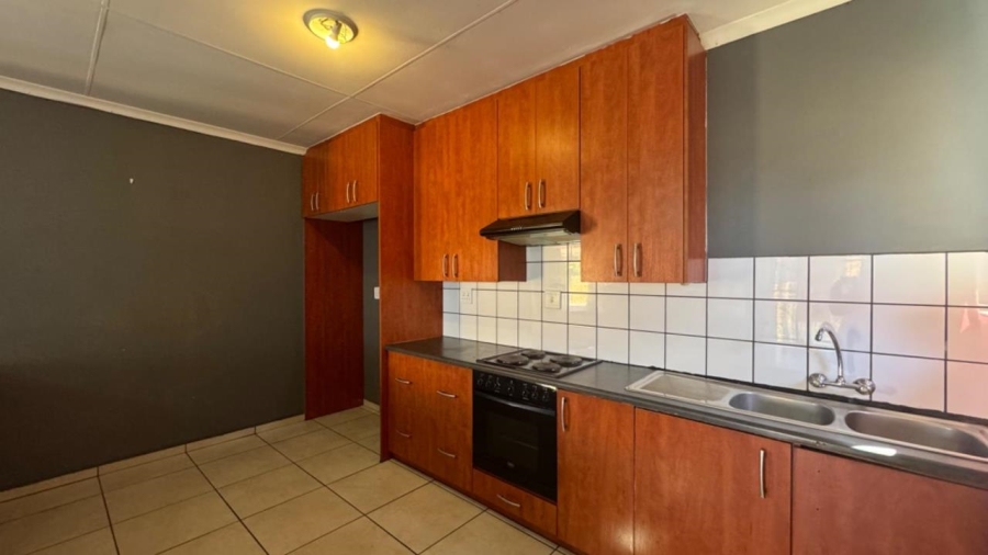 2 Bedroom Property for Sale in Riviera Northern Cape